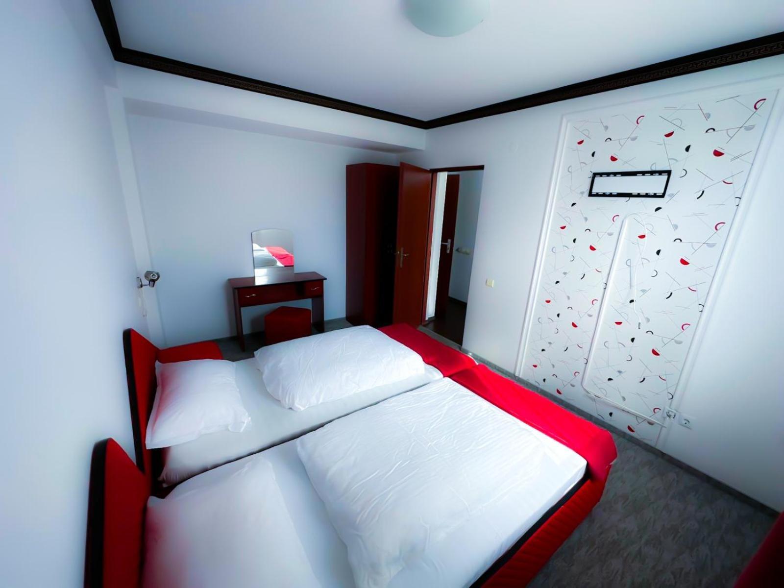 Shamrock Inn Iasi Eksteriør billede