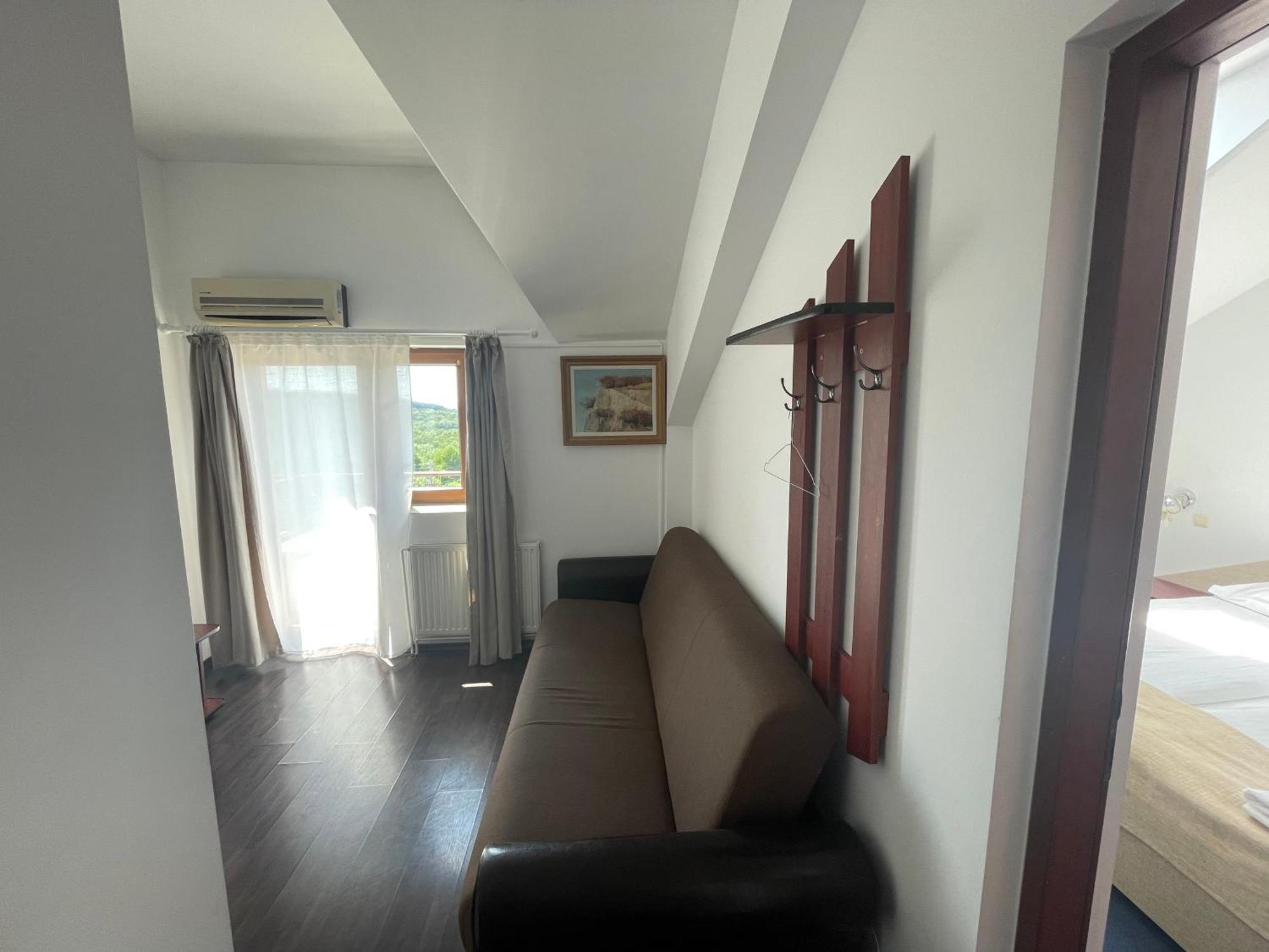 Shamrock Inn Iasi Eksteriør billede