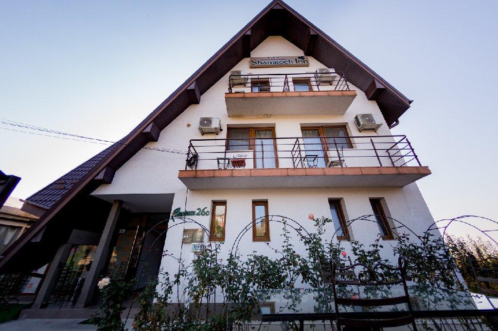 Shamrock Inn Iasi Eksteriør billede